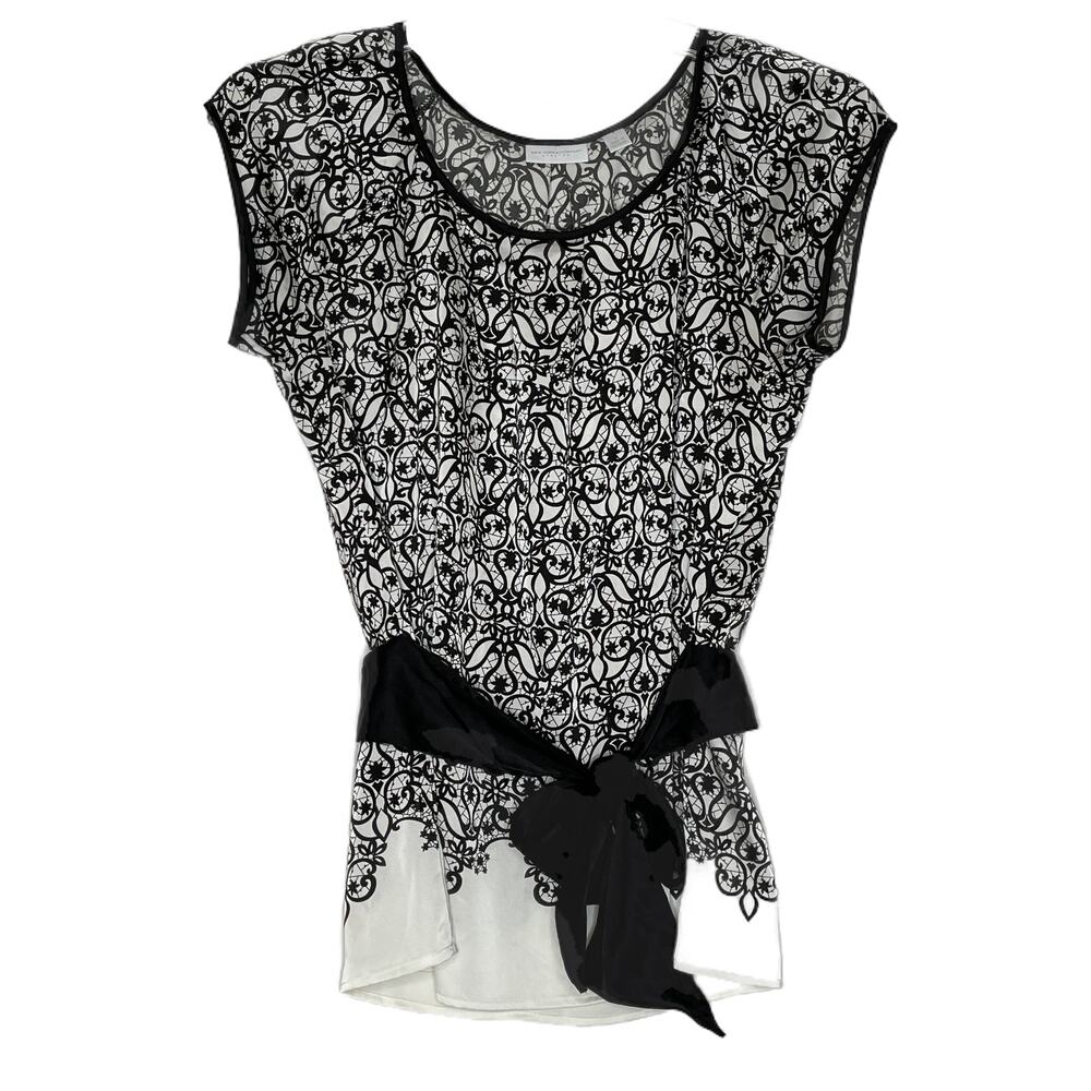 New York & Company Black White Blouse Geometric Cap Sleeves Scoop Neck Small